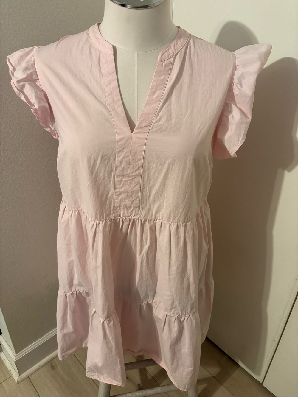 Women's Light Pink Ruffle Sleeve V-Neck Top